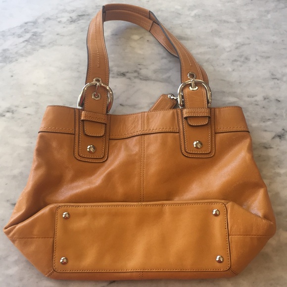 Coach Bag - Picture 4 of 7